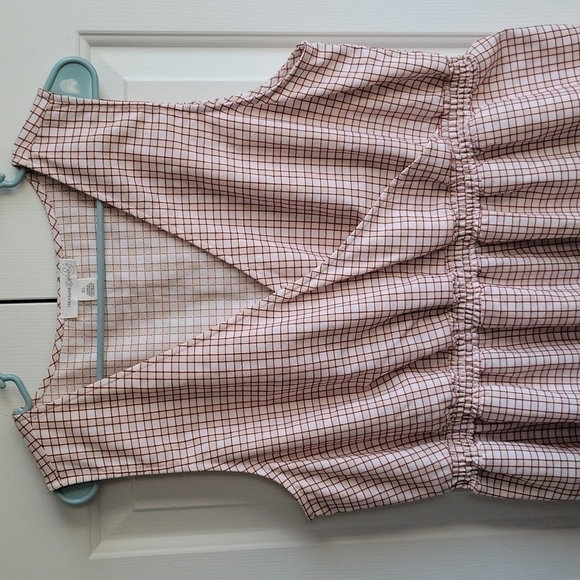 TREASURE & Bond textured cream and red cross front peplum grid tank - Picture 3 of 8